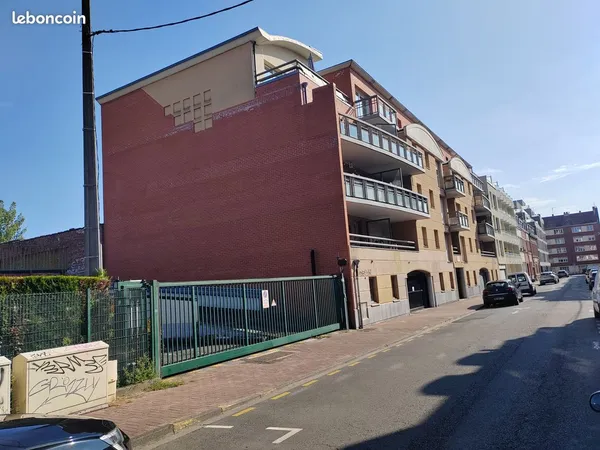 Appartement F2 proche Solférino