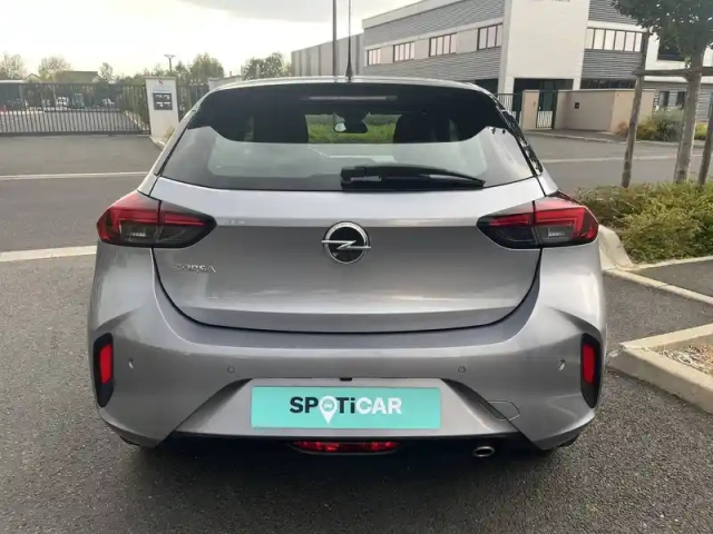 Opel Corsa 1.2 turbo 100 ch bvm6 — photo 6