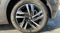 Peugeot 208 1.2 PureTech 100ch S&S Allure 118g — photo 11