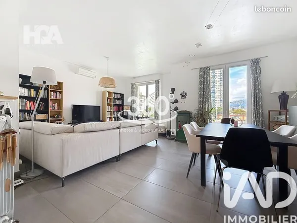 Appartement 5 pièces 97 m²