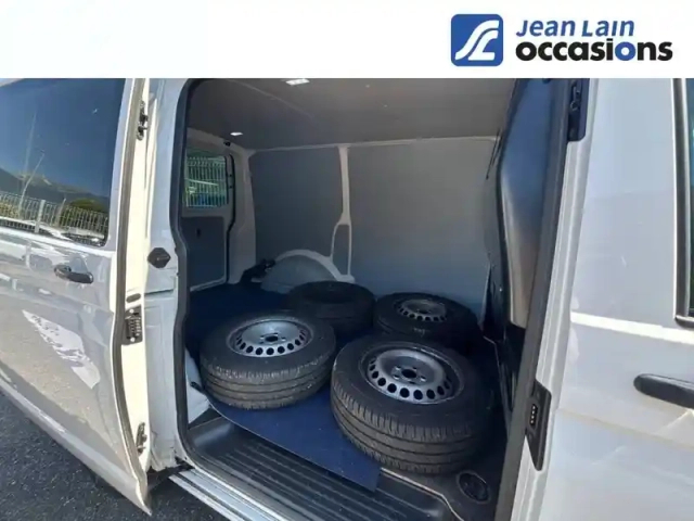 Volkswagen Transporter 6.1 van l1h1 2.0 tdi 150 bvm6 4motion — photo 6