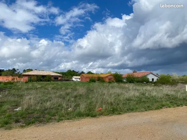 Terrain 750 m² Biganos