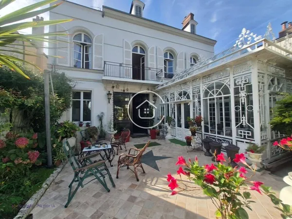 Maison 14 pièces 387 m²