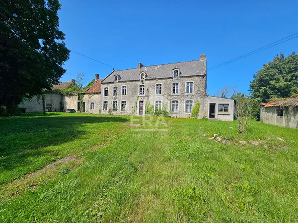 Maison 10 pièces 273 m²