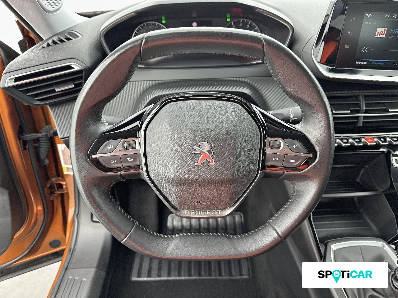 Peugeot 2008 1.2 puretech 100ch s&s style — photo 12