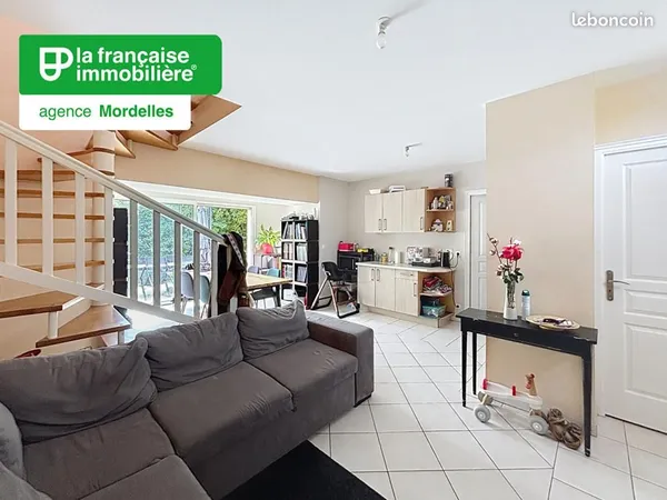 Maison 6 pièces 85 m²