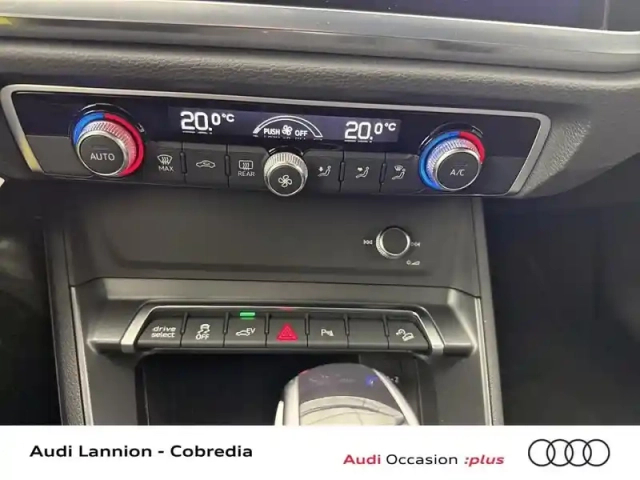 Audi Q3 sportback 45 tfsi e 245ch s line s tronic 6 — photo 27