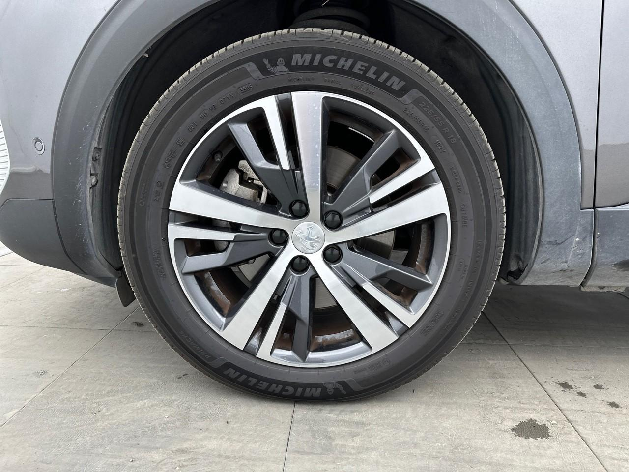 Peugeot 3008 hybrid 225 e-eat8 allure — photo 14