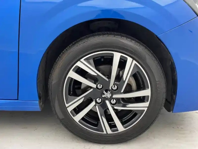 Peugeot 208 puretech 100 s&amp;s bvm6 — photo 18