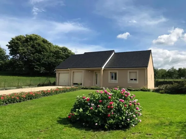 Maison à Sainte-Fortunade