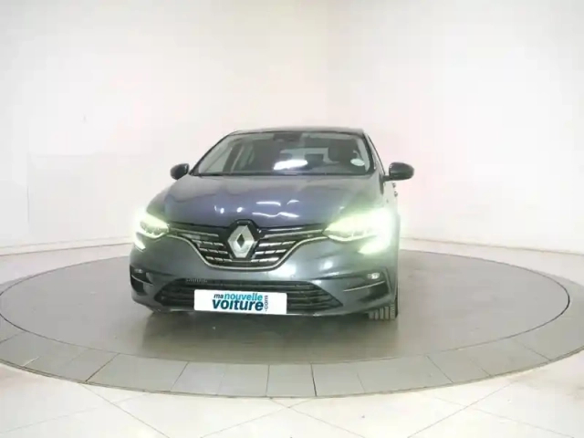 Renault Megane mégane iv berline tce 140 edc fap - 21n — photo 2