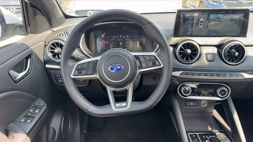 DFSK Seres 3 EV 163 - Pack Luxury – 2025 – 4500 km – Électrique – Boîte Automatique — photo 37