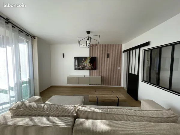 Appartement F4 rénove centre-ville