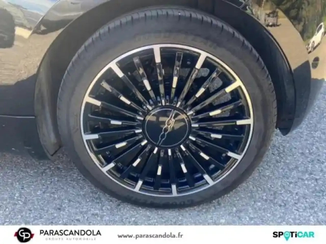 Fiat 500 e 118ch la prima my23 — photo 11