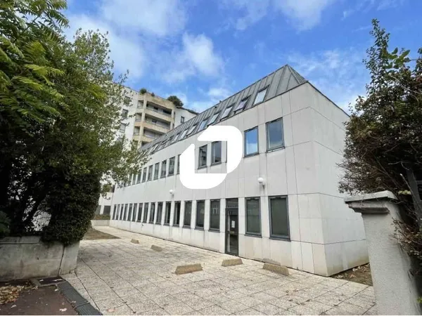 Bureaux 1851 m²