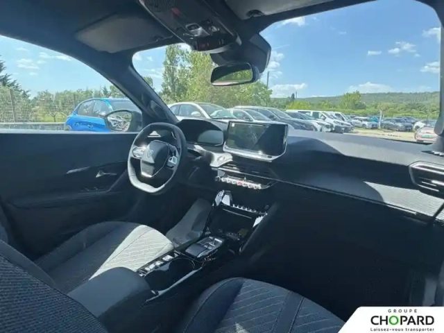 Peugeot 2008 electrique 54 kwh 156 ch — photo 34