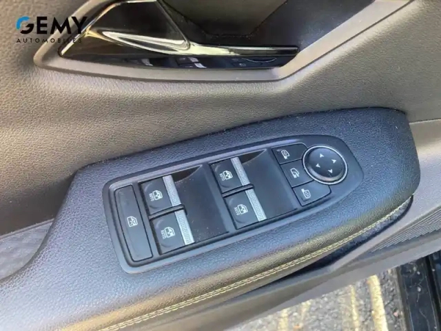 Renault Megane e-tech ev40 130ch standard charge — photo 45
