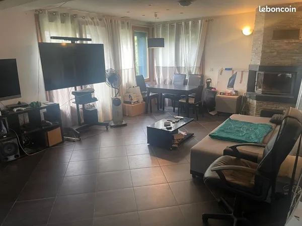 Chambre 420 TOUT COMPRIS - Gare à 1 min à pied