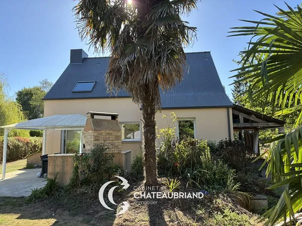 Maison 5 pièces avec terrain de 2 384 m² à Sens-de-Bretagne