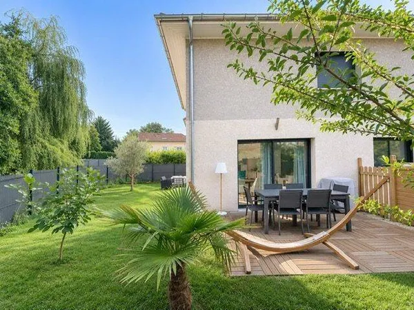 Villa 6 pièces 125 m²