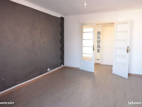 T3 61 m² Lumineux - Vente Particulier - Faibles Charges (80) - Balcons & Cellier