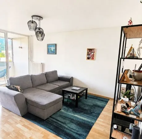 T3/T4 80 m² - GARAGE INCLUS - DPE C - 5e étage avec ascenseur