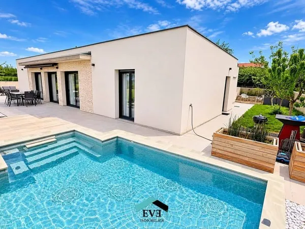 Maison de plain-pied 5 pièces 127 m²
