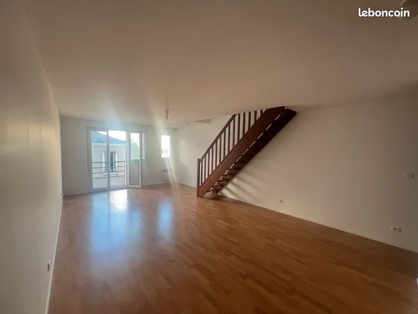 Appartement / Location nu - T3 en duplex 57,70m2 - Nantes/Rue Mellier