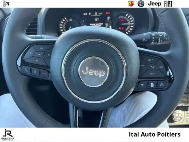 Jeep Renegade 1.3 turbo t4 190ch phev 4xe upland bva6 eawd — photo 12