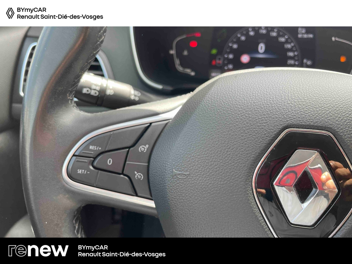 Renault Mégane IV Berline TCe 140 EDC FAP — photo 19