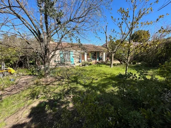Maison de plain-pied 5 pièces 86 m²