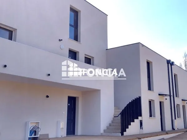 Appartement Location Sérignan 4p 70m² 875€