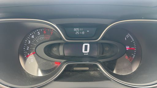 Renault Captur 1.2 TCe 120 Energy - Intens – 2017 – 82511 km – Essence – Boîte Manuelle — photo 13