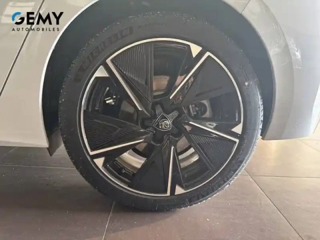 Peugeot 308 electrique 54 kwh 156ch — photo 27