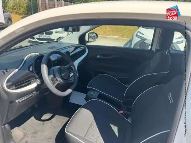 Fiat 500 e 95ch action — photo 15
