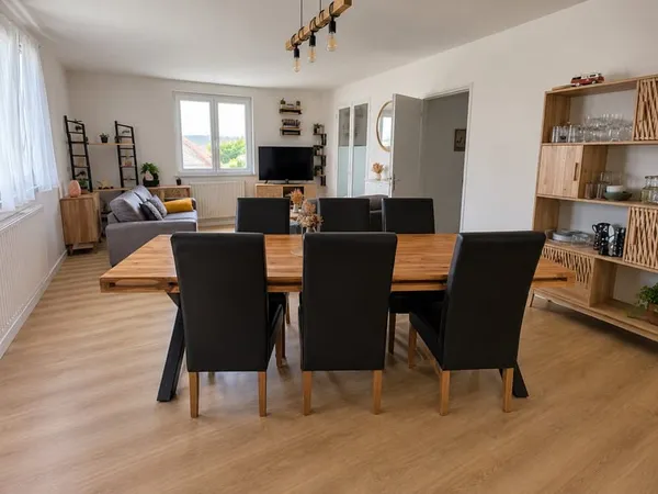MAISON 3 CHAMBRES SOUS-SOL COMPLET TERRAIN 1 390 m2 - G