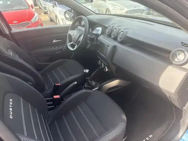 Dacia Duster 1.3 tce 130ch fap prestige 4x2 — photo 11