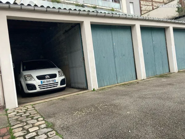 Garage box