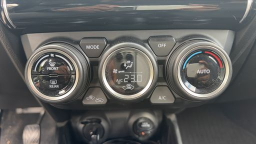 Suzuki Swift 1.2 Dualjet 83 Hybrid - Pack – 2024 – 18695 km – Hybride essence – Boîte Manuelle — photo 13