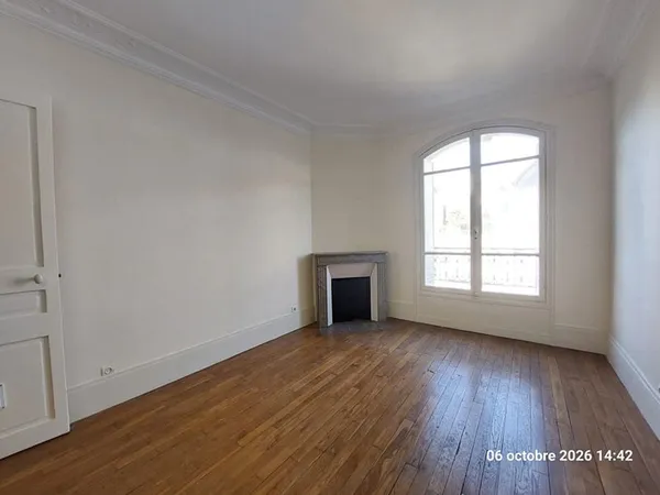 PARIS XIII - BUTTE AUX CAILLES - APPARTEMENT DEUX PIECES 44M² + CAVE