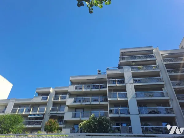 Appartement 3 pièces 97 m²
