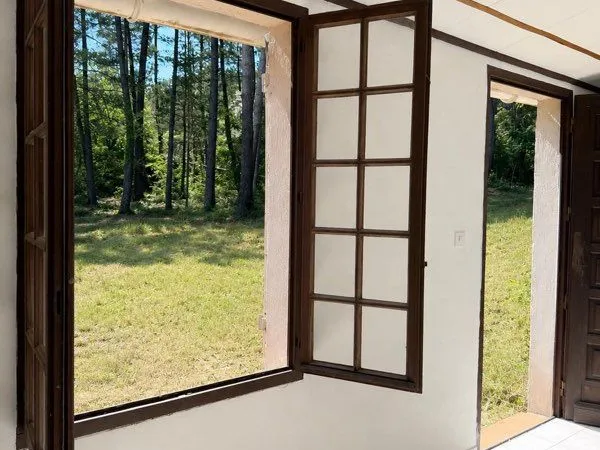 Studio mezzanine a louer avec jardin