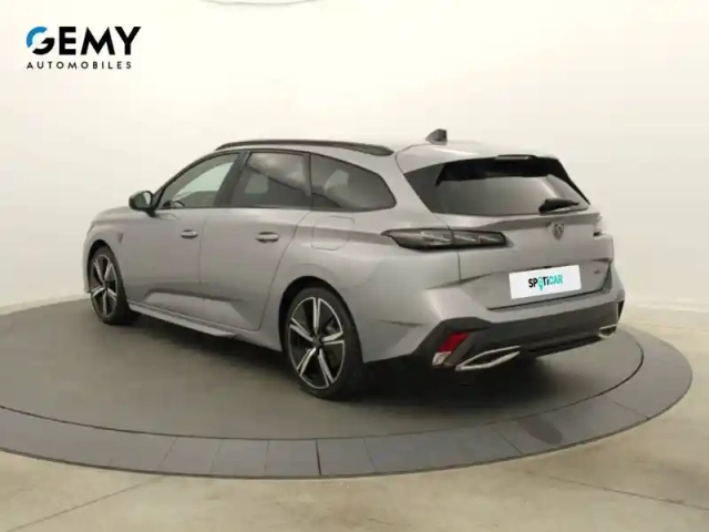 Peugeot 308 sw phev 180 e-eat8 — photo 7