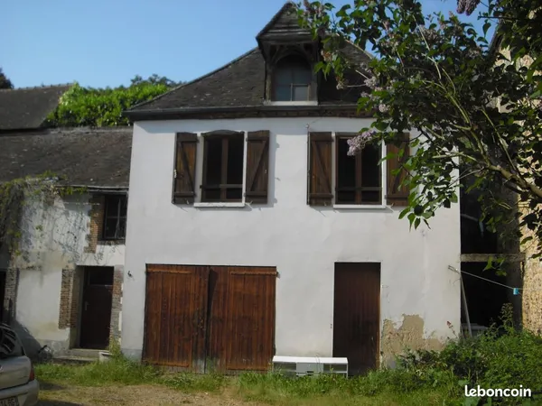 Batisse habitable et à reprendre