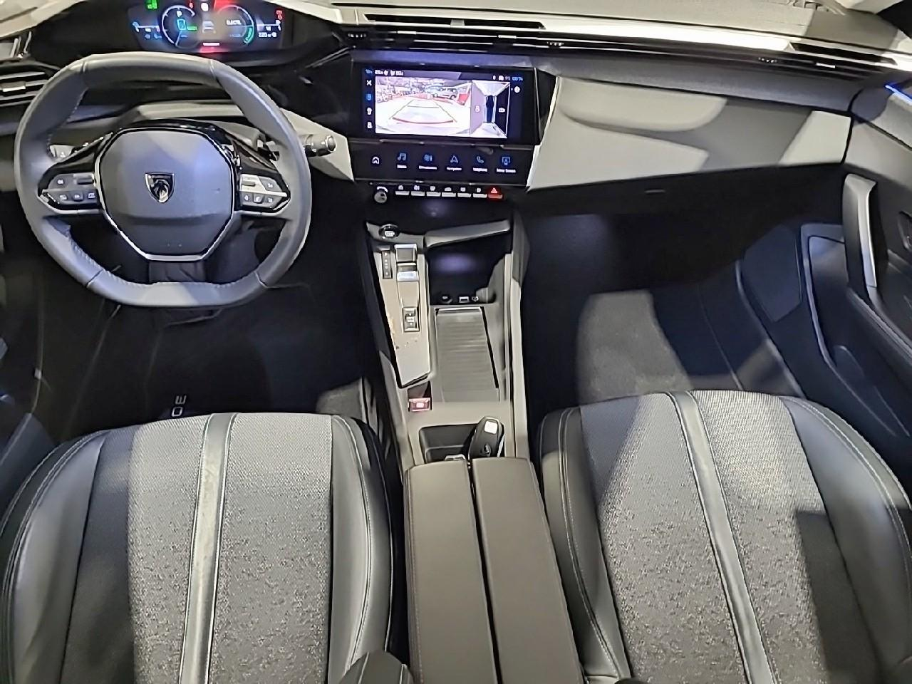 Peugeot 308 phev 180 e-eat8 allure pack — photo 12
