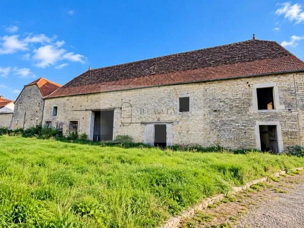 COTE D'OR (21) - SECTEUR DIJON NORD - Grange à réhabiliter