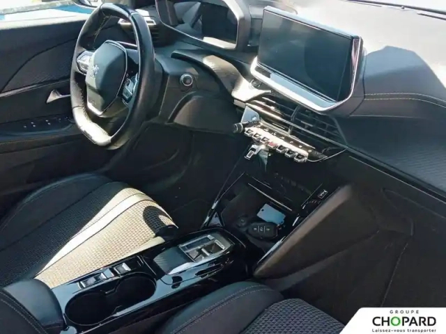 Peugeot 2008 electrique 136 ch — photo 13