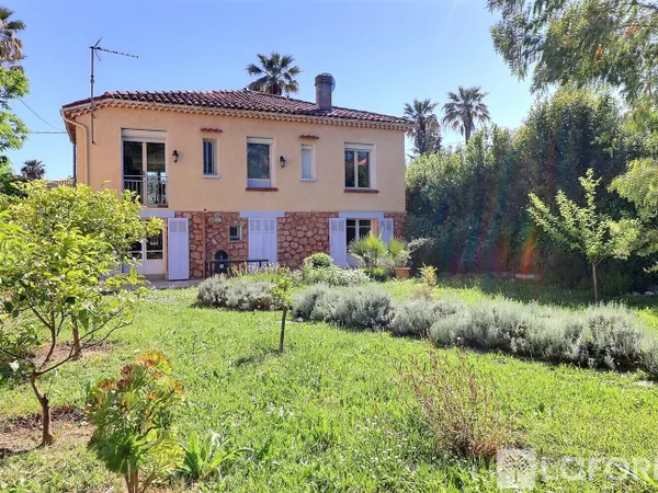 Maison 6 pièces 154 m²