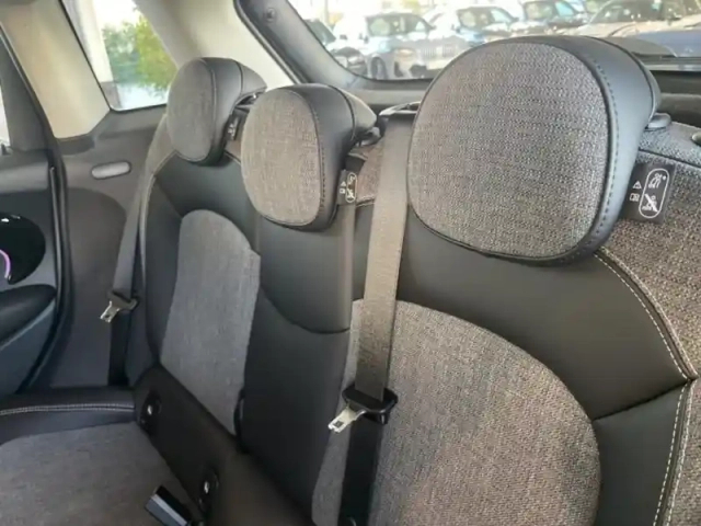 Mini Mini 5 portes cooper 136ch edition premium plus bva7 — photo 5