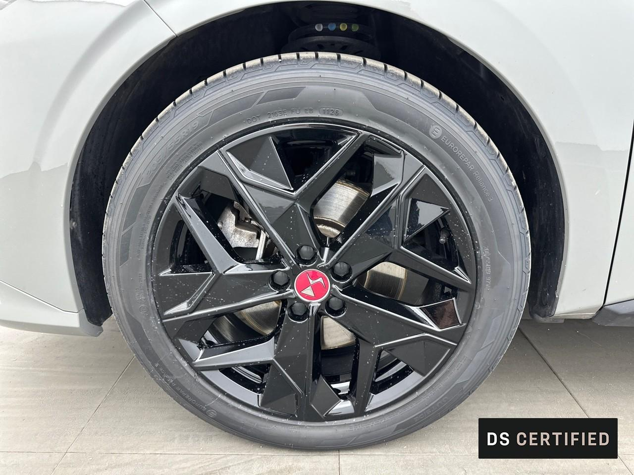 Ds Ds 4 hybride e-tense 225 eat8 performance line+ — photo 16